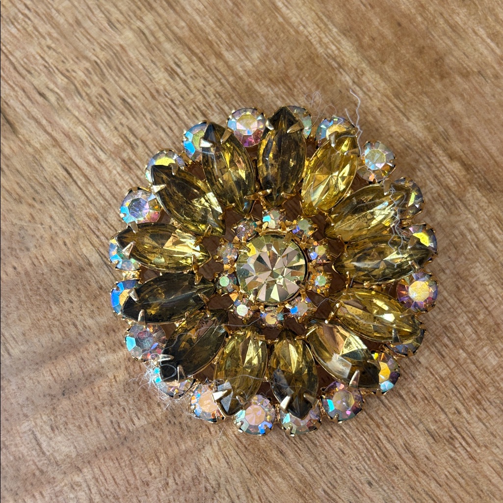 Vintage Rhinestone Brooch, Likely From The 1950s Or 1960s